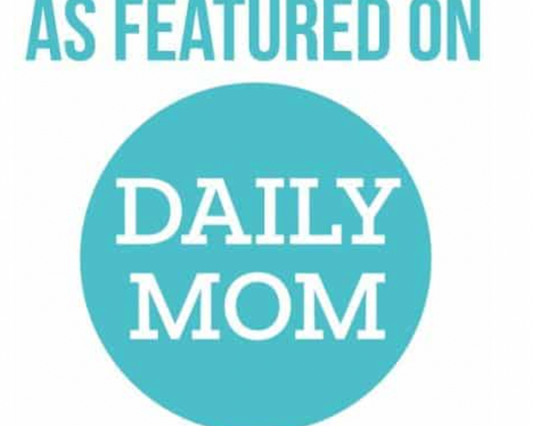 Daily Mom website blue logo 