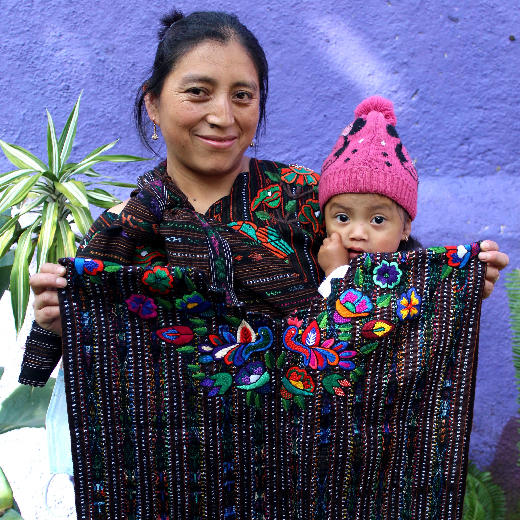 Tzoloj Ya' Huipil – Handmade by Friendship Bridge®